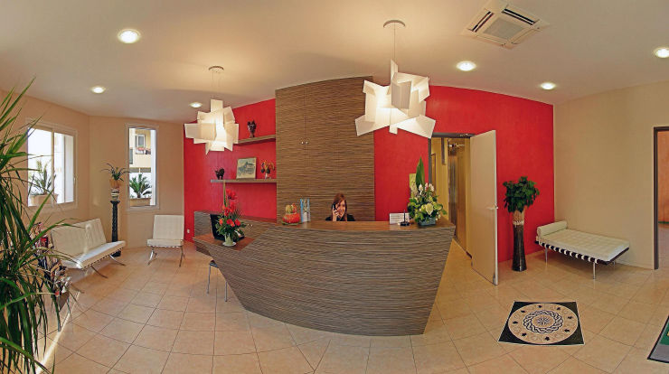 B&B Hotel Hyeres Bagian luar foto