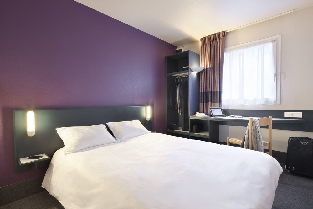 B&B Hotel Hyeres Bagian luar foto
