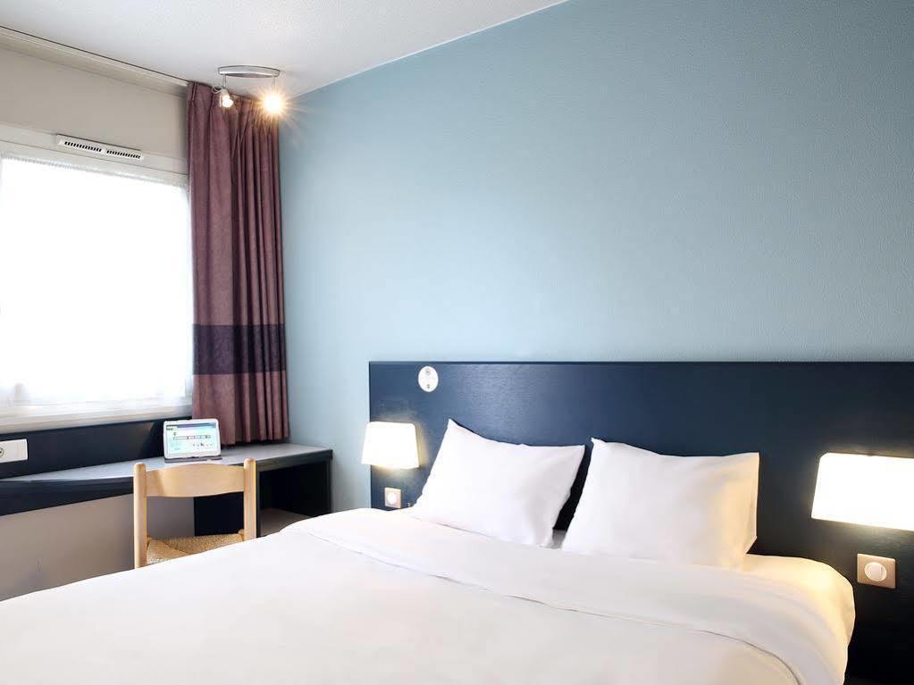 B&B Hotel Hyeres Bagian luar foto